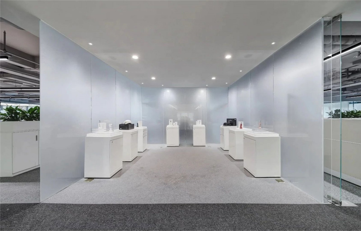 鄭州高科技美容儀器公司辦公室裝修設計方案