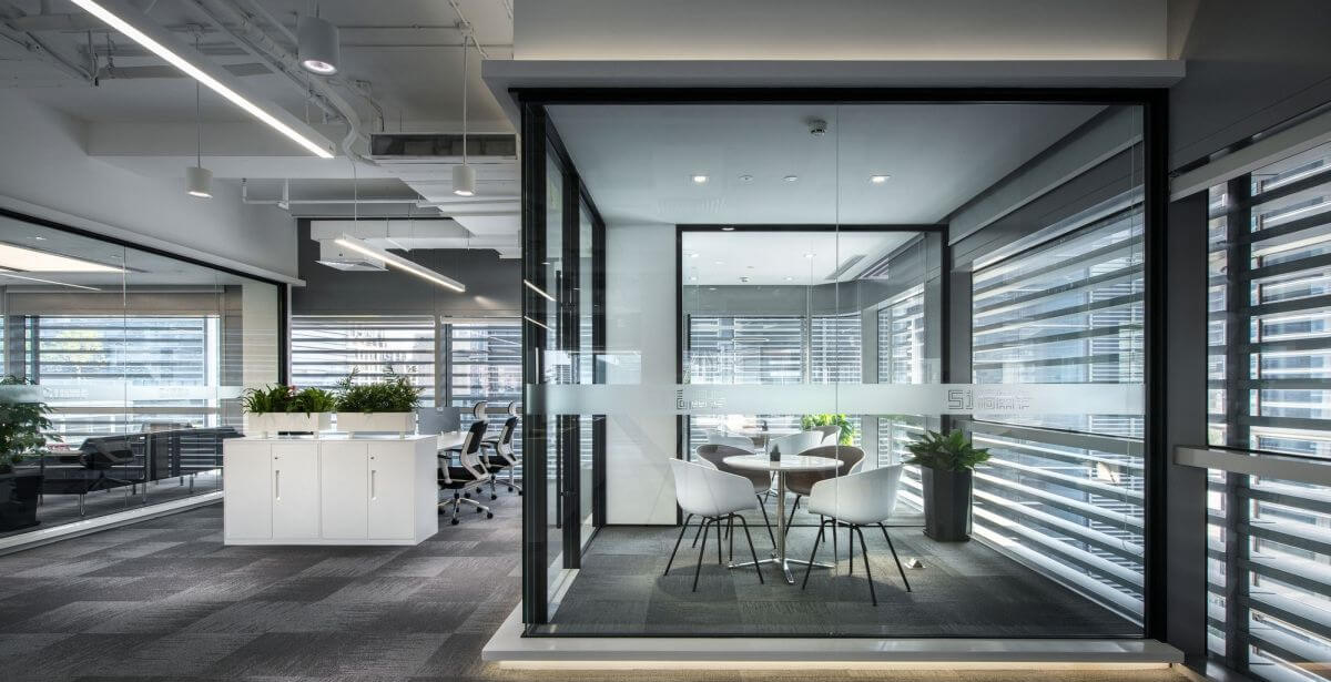 鄭州51信用卡總部辦公裝修公司設計案例