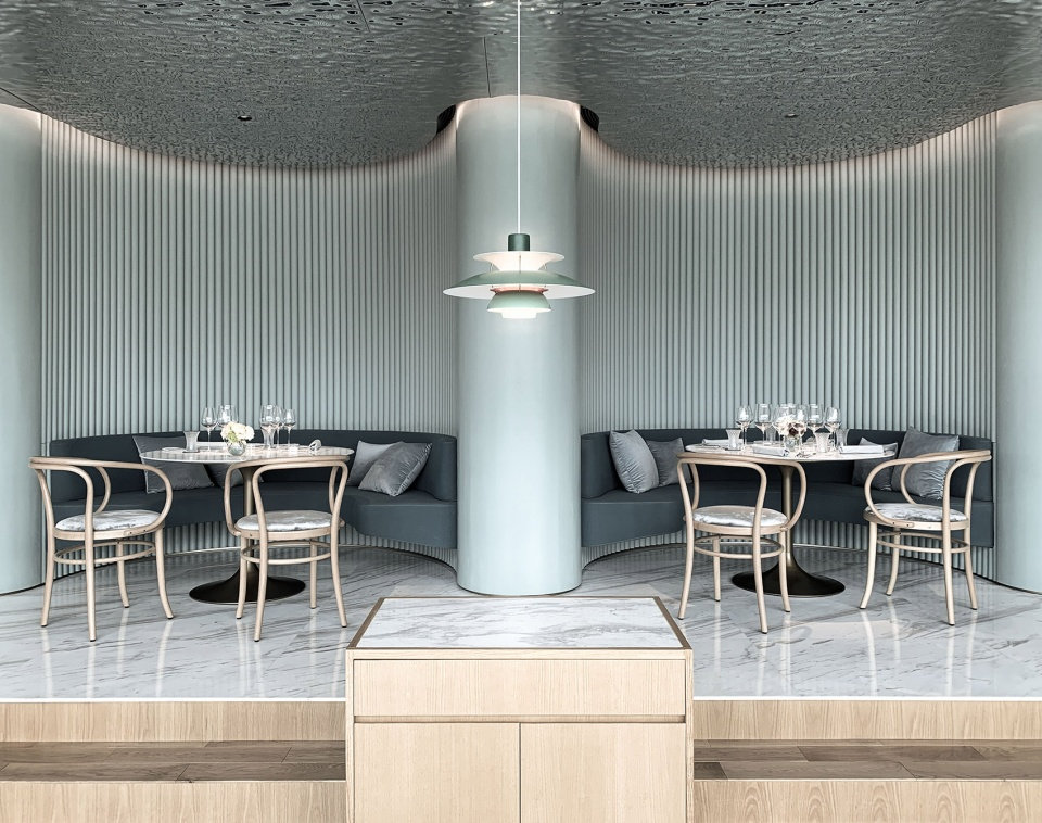 鄭州天河法式西餐廳裝修公司設(shè)計案例