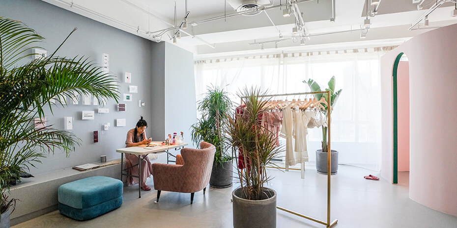 鄭州Berry Melon女裝店裝修公司設計案例