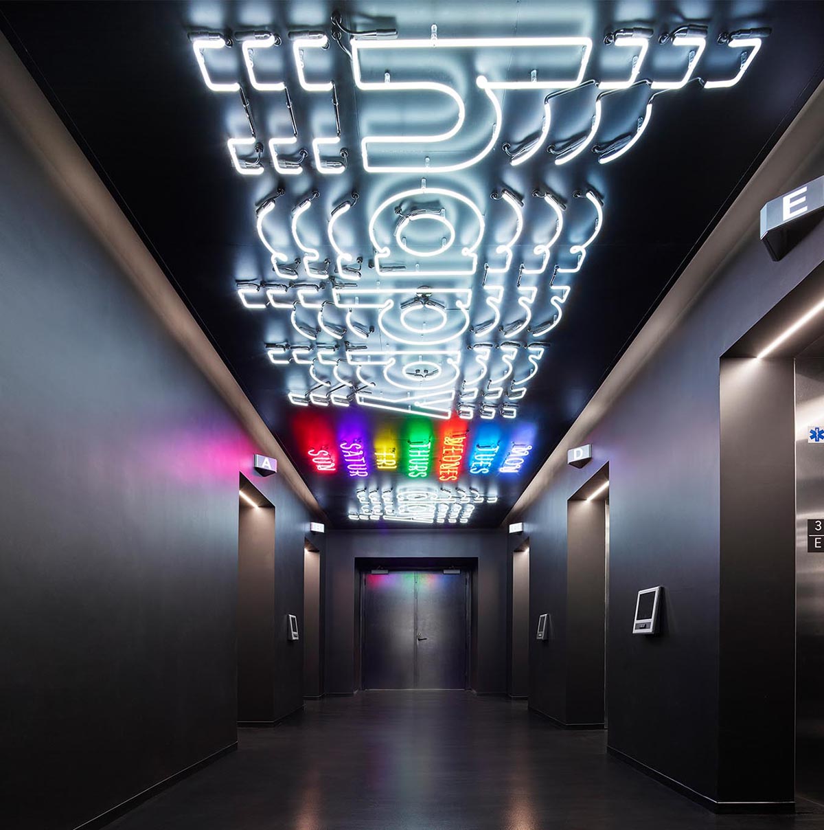 鄭州辦公室裝修公司洛杉磯辦公室設計案例(圖2) tiktok-offices-2.jpg