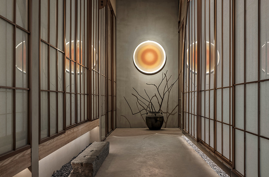 以江南水鄉(xiāng)為主題的創(chuàng)意茶室設(shè)計(jì)分享(圖4) 以江南水鄉(xiāng)為主題的創(chuàng)意茶室設(shè)計(jì)分享(圖4)