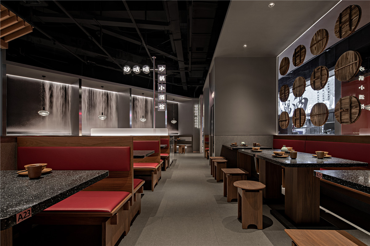 特色主題餐飲設(shè)計(jì)推薦:砂鍋小酒館設(shè)計(jì)(圖8) 特色主題餐飲設(shè)計(jì)推薦:砂鍋小酒館設(shè)計(jì)(圖8)