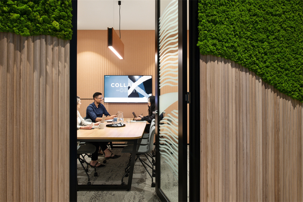 鄭州辦公室設(shè)計(jì)公司W(wǎng)aterman Eastland 聯(lián)合辦公設(shè)計(jì)案例分享(圖2) 圖片 (2).jpg