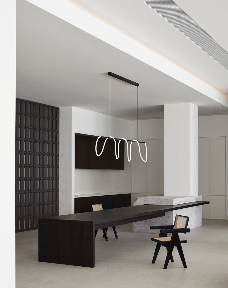 鄭州辦公室設(shè)計(jì)公司推薦行與形辦公室裝修案例(圖17) 鄭州辦公室設(shè)計(jì)公司推薦行與形辦公室裝修案例(圖17)