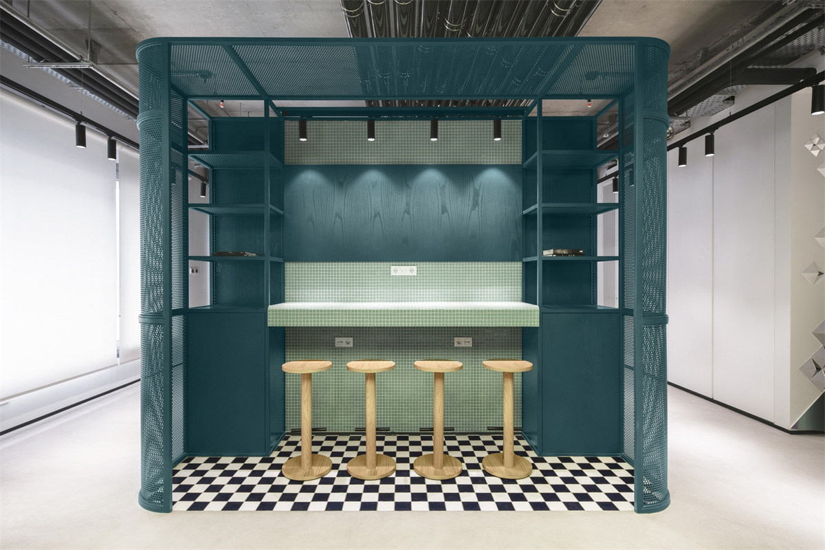 鄭州辦公室裝修推薦時(shí)尚靚麗化妝品公司辦公設(shè)計(jì)(圖7) 鄭州辦公室裝修推薦時(shí)尚靚麗化妝品公司辦公設(shè)計(jì)(圖7)