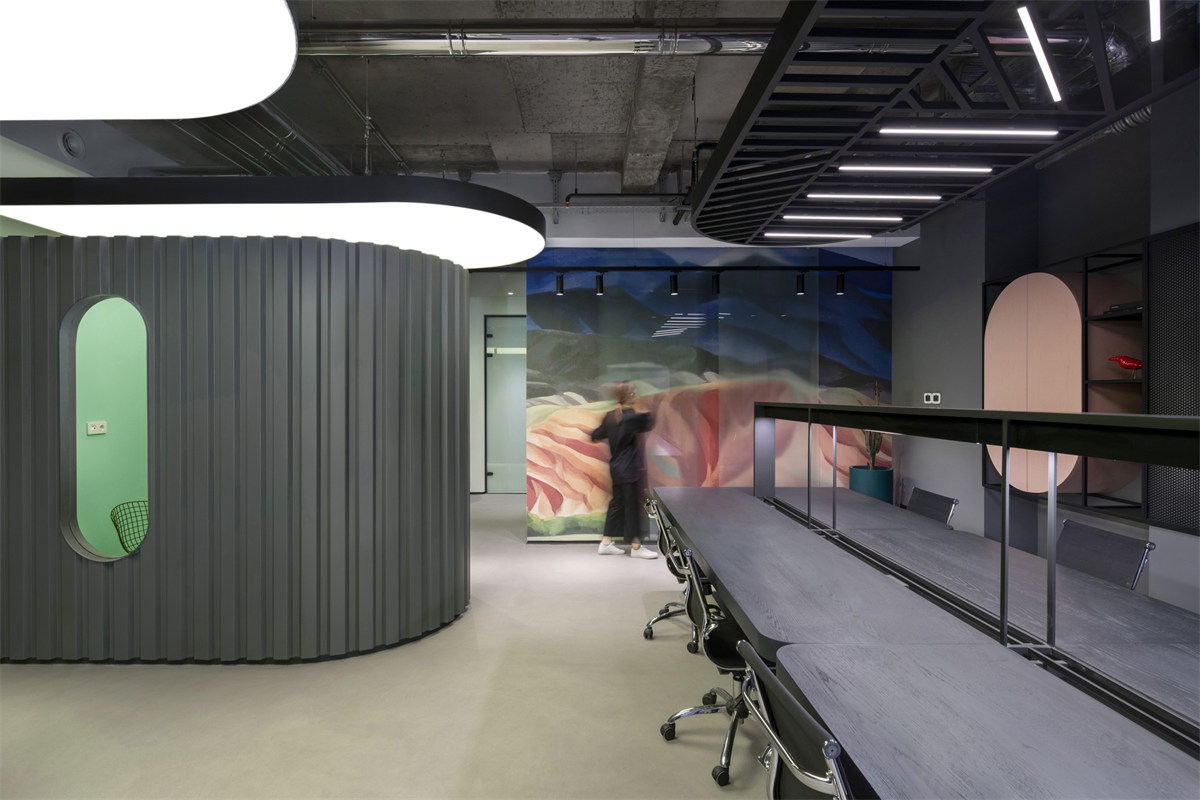 鄭州辦公室裝修推薦時(shí)尚靚麗化妝品公司辦公設(shè)計(jì)(圖11) 鄭州辦公室裝修推薦時(shí)尚靚麗化妝品公司辦公設(shè)計(jì)(圖11)