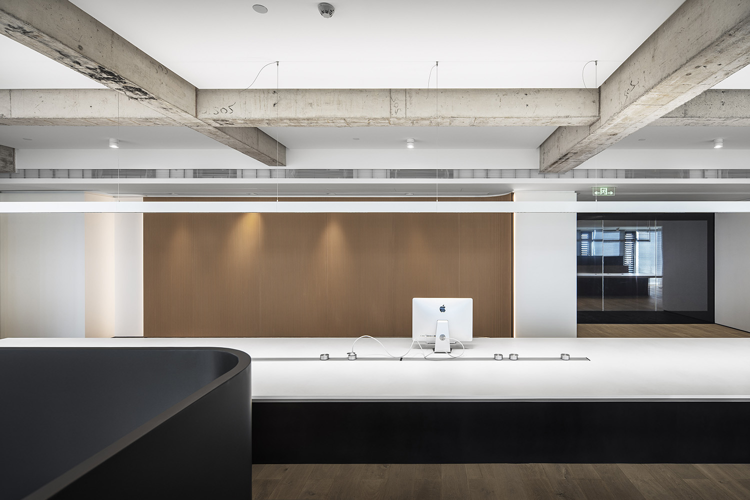 鄭州辦公室設(shè)計(jì)公司推薦凌笛辦公空間裝修案例(圖9) hzldbgs-12.jpg