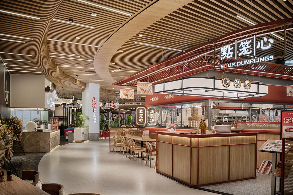 鄭州美食廣場設(shè)計公司食通天美食市集裝修案例(圖17) 鄭州美食廣場設(shè)計公司食通天美食市集裝修案例(圖17)