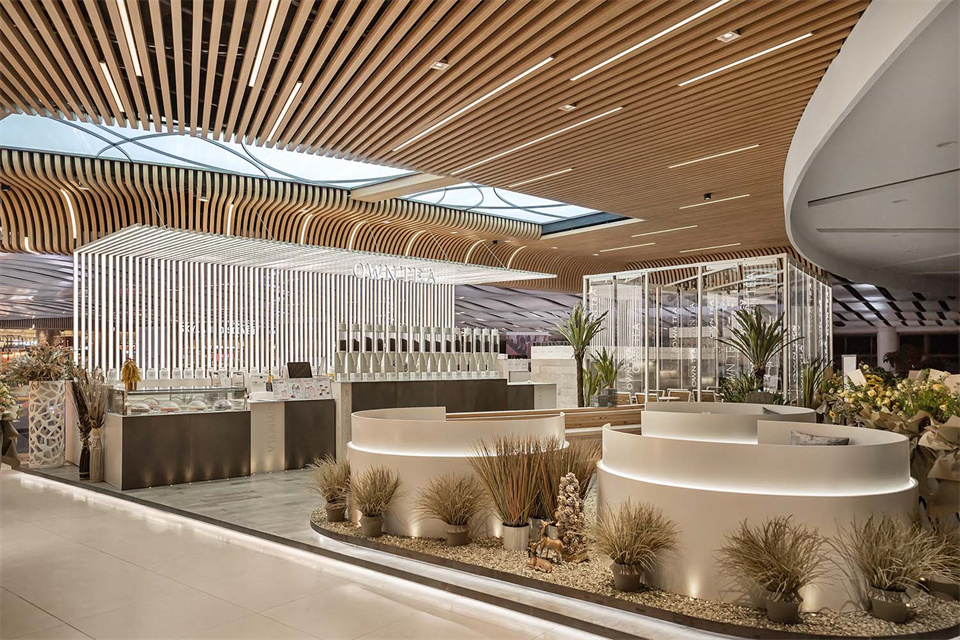 鄭州美食廣場設(shè)計公司食通天美食市集裝修案例(圖18) 鄭州美食廣場設(shè)計公司食通天美食市集裝修案例(圖18)