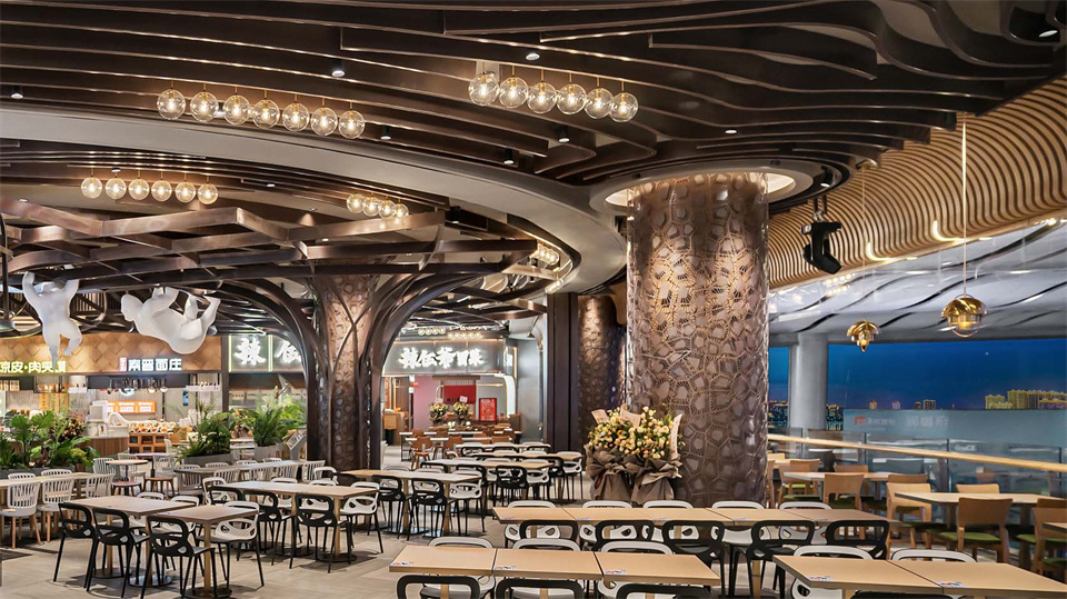 鄭州美食廣場設(shè)計公司食通天美食市集裝修案例(圖22) 鄭州美食廣場設(shè)計公司食通天美食市集裝修案例(圖22)