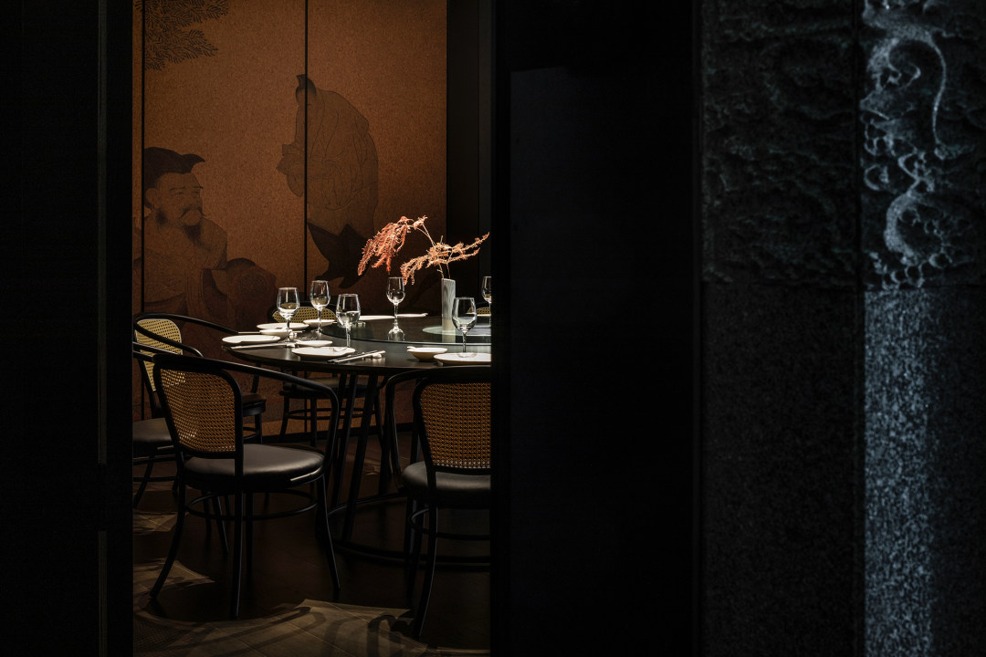 現(xiàn)代極簡(jiǎn)與中式混搭風(fēng)商務(wù)中餐廳裝修設(shè)計(jì)案例(圖8) 現(xiàn)代極簡(jiǎn)與中式混搭風(fēng)商務(wù)中餐廳裝修設(shè)計(jì)案例(圖8)