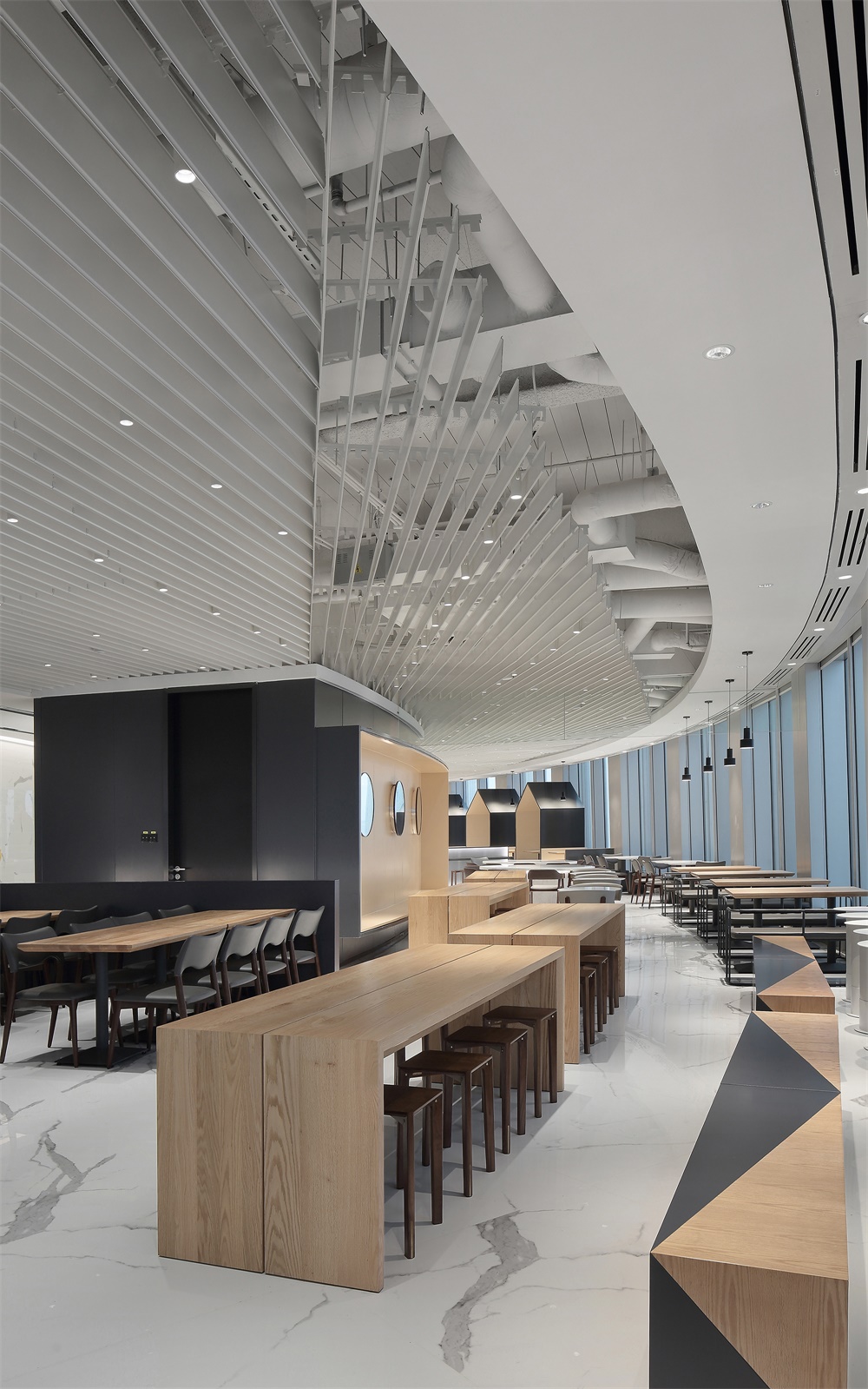 鄭州員工餐廳設(shè)計(jì)公司OPPO“春筍”餐廳裝修案例(圖5) 圖片 (5).jpg