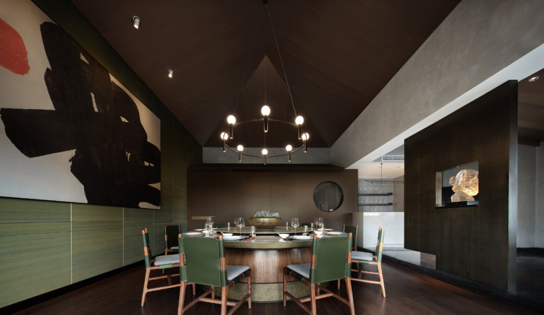 鄭州酒樓設(shè)計公司推薦私廚粵菜酒樓裝修案例(圖6) 鄭州酒樓設(shè)計公司推薦私廚粵菜酒樓裝修案例(圖6)