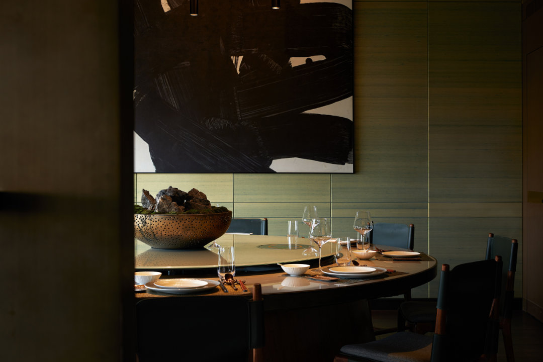 鄭州酒樓設(shè)計公司推薦私廚粵菜酒樓裝修案例(圖8) 鄭州酒樓設(shè)計公司推薦私廚粵菜酒樓裝修案例(圖8)