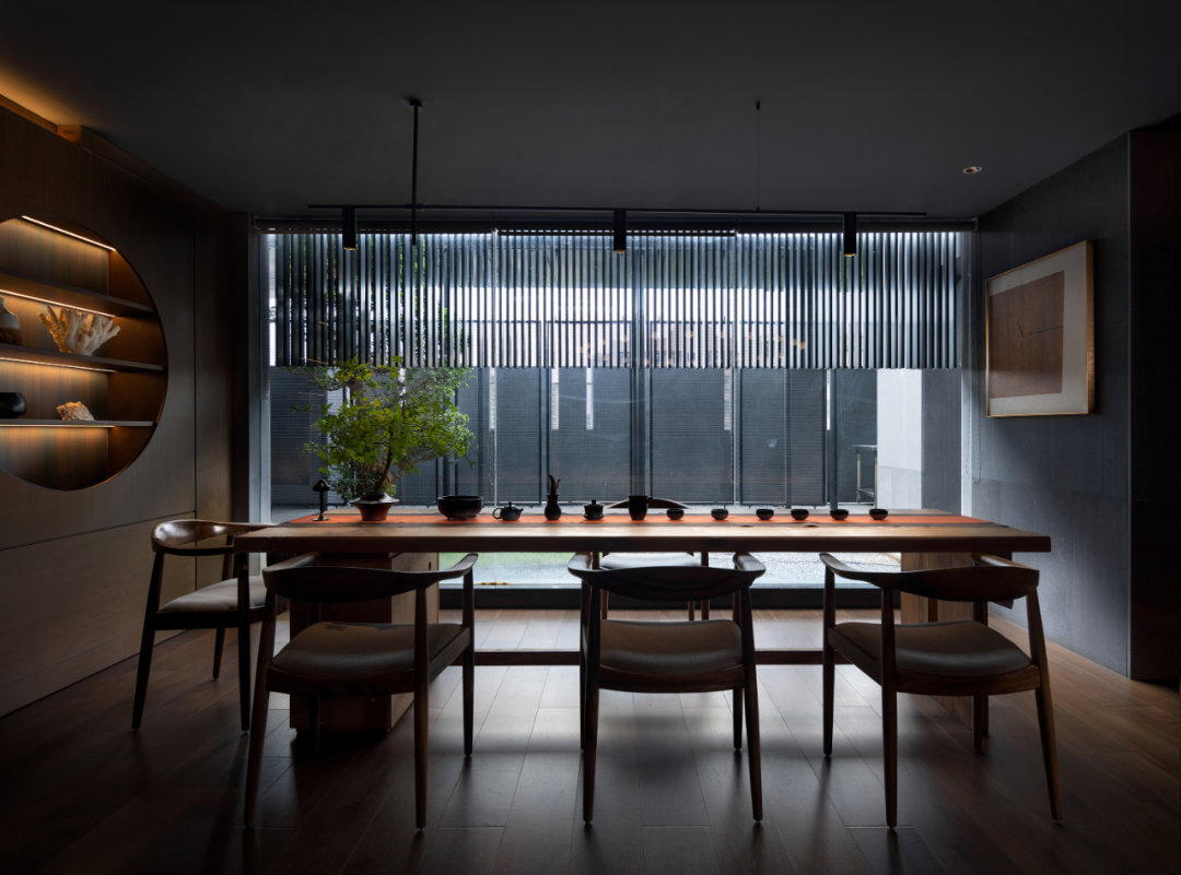 鄭州酒樓設(shè)計公司推薦私廚粵菜酒樓裝修案例(圖10) 鄭州酒樓設(shè)計公司推薦私廚粵菜酒樓裝修案例(圖10)