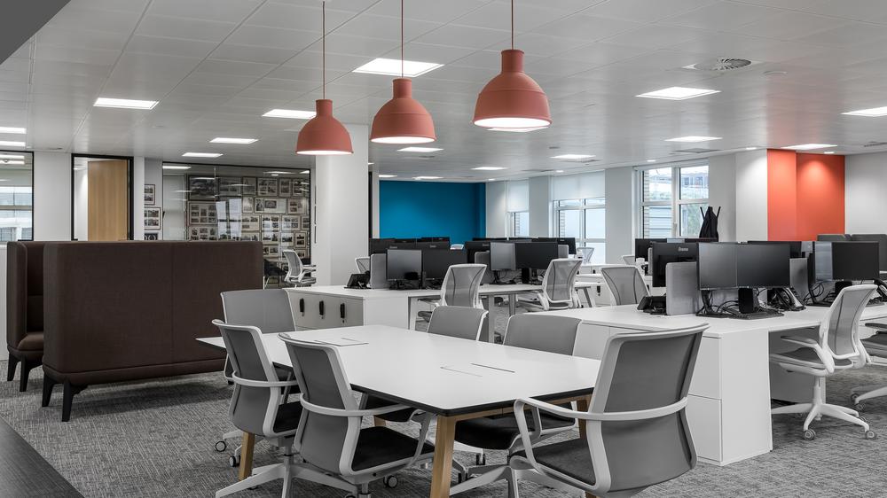 靈動多元的保險中介機構辦公室裝修設計方案(圖7) 靈動多元的保險中介機構辦公室裝修設計方案(圖7)