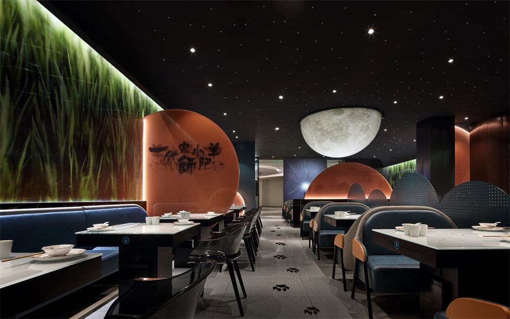 鄭州火鍋店設(shè)計(jì)推薦小肥羊特色火鍋店裝修實(shí)景圖(圖1) 鄭州火鍋店設(shè)計(jì)推薦小肥羊特色火鍋店裝修實(shí)景圖(圖1)