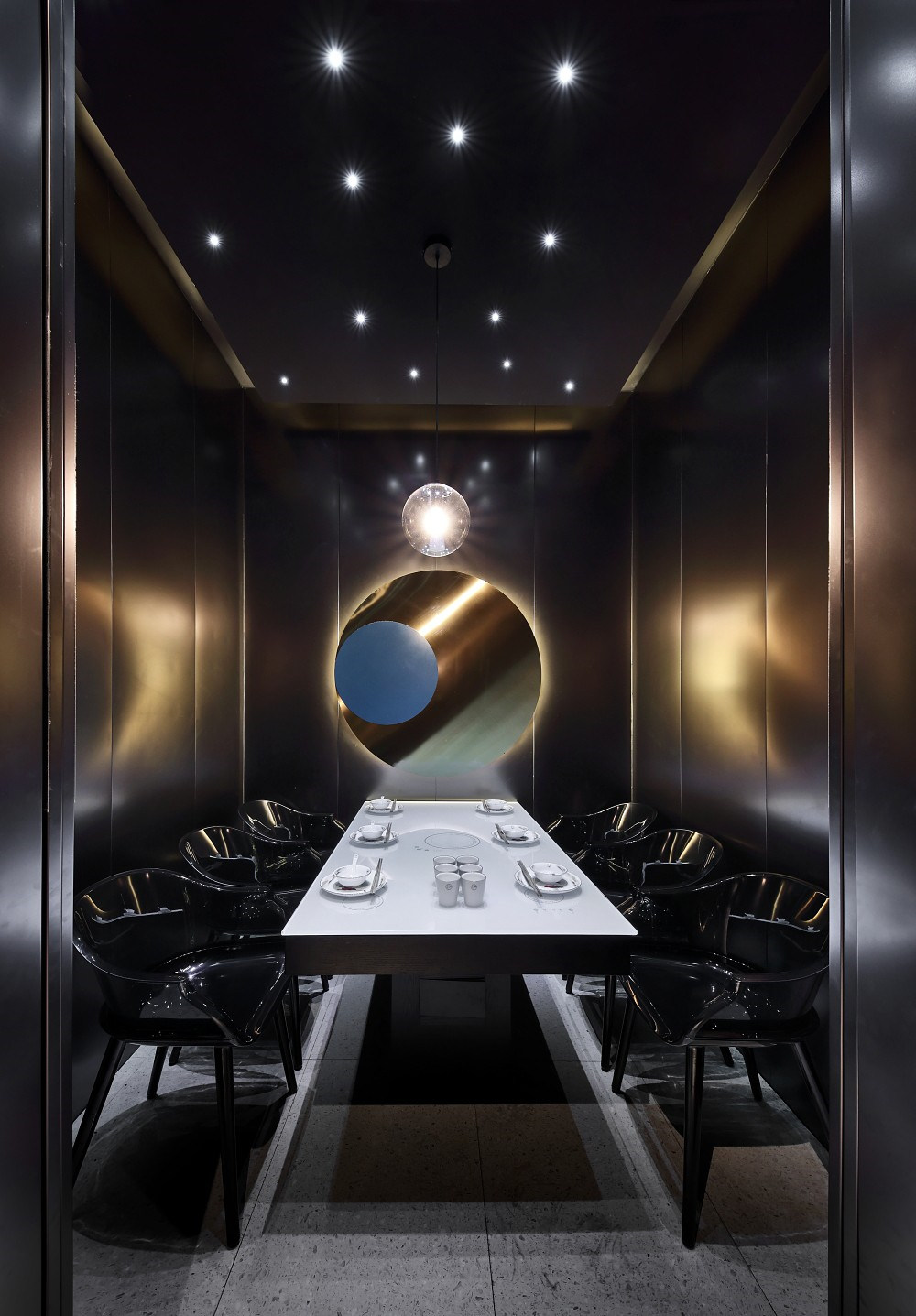 鄭州火鍋店設(shè)計(jì)推薦小肥羊特色火鍋店裝修實(shí)景圖(圖5) 鄭州火鍋店設(shè)計(jì)推薦小肥羊特色火鍋店裝修實(shí)景圖(圖5)