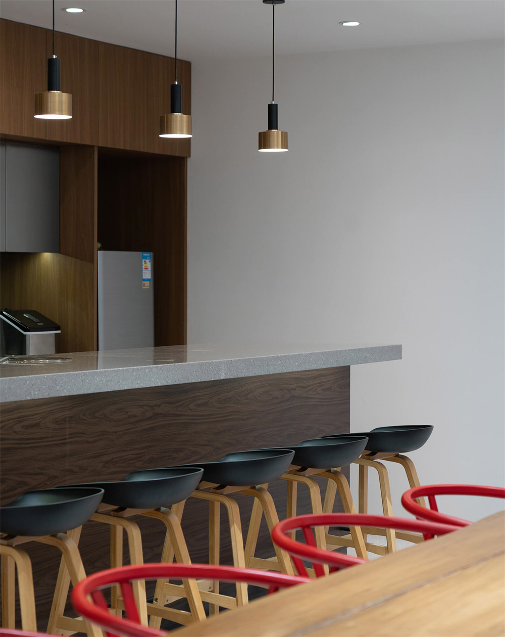 鄭州辦公室設(shè)計(jì)公司焦點(diǎn)品牌管理辦公室裝修案例(圖13) DM_20220830154837_015.jpg