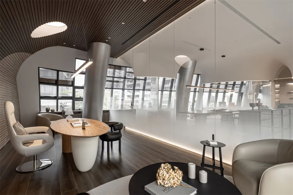 專業(yè)設計公司靈動科技辦公室裝修設計案例(圖6) 專業(yè)設計公司靈動科技辦公室裝修設計案例(圖6)