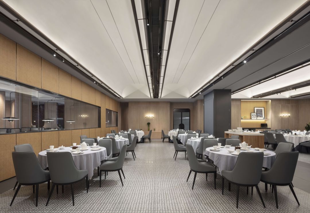 鄭州餐飲設(shè)計(jì)推薦79號(hào)漁船連鎖海鮮餐廳裝修案例(圖3) 鄭州餐飲設(shè)計(jì)推薦79號(hào)漁船連鎖海鮮餐廳裝修案例(圖3)