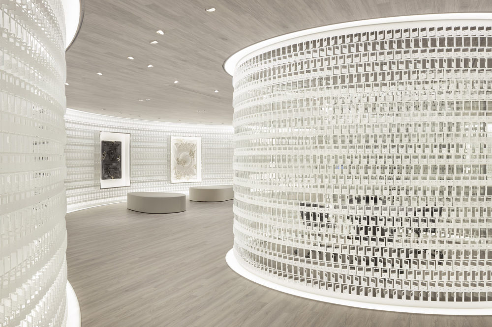 日本Creatures游戲公司辦公室裝修設計案例(圖2) 日本Creatures游戲公司辦公室裝修設計案例(圖2)