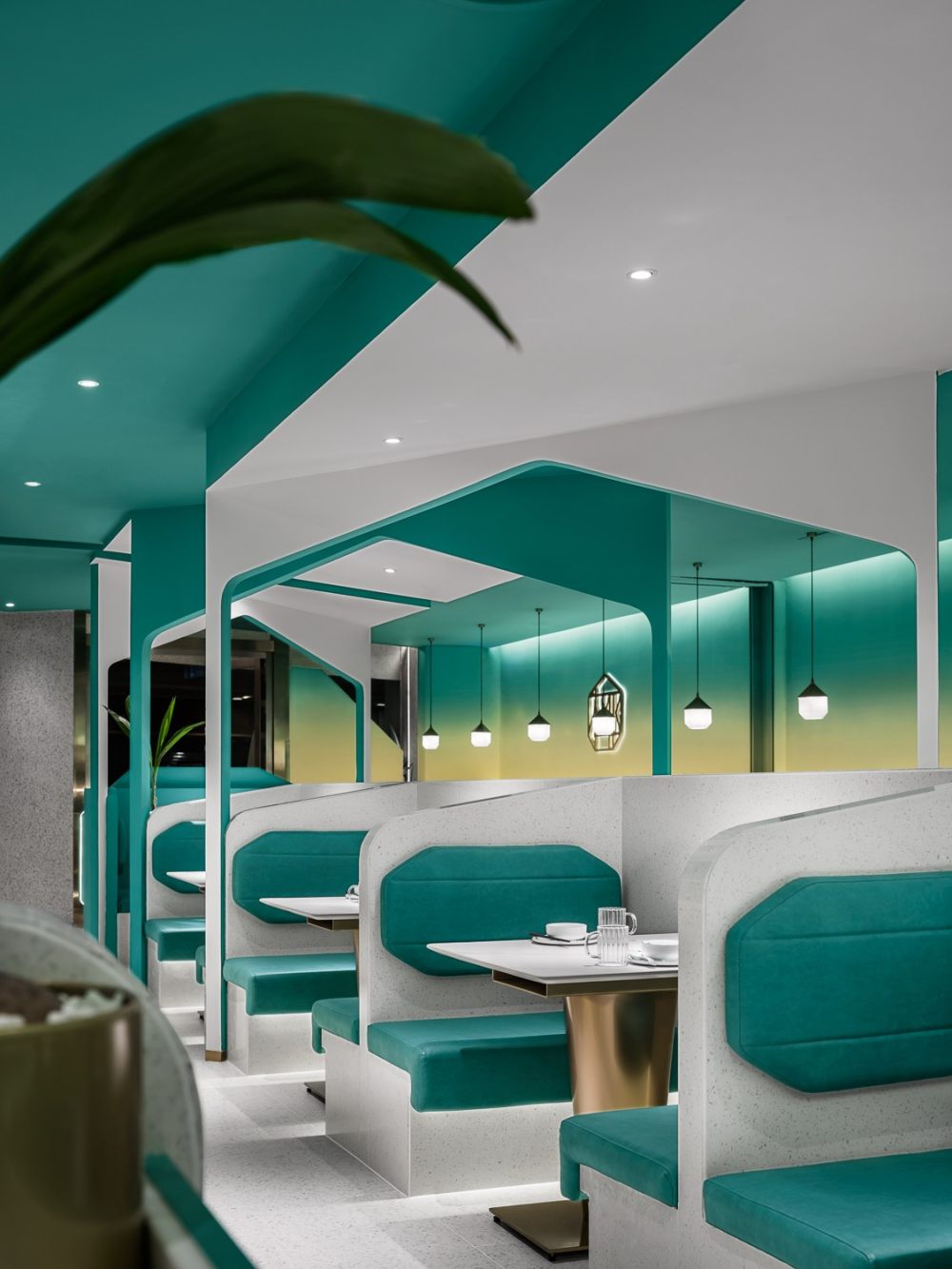 鄭州火鍋店設(shè)計(jì)推薦海南椰子雞火鍋店裝修方案(圖8) 鄭州火鍋店設(shè)計(jì)推薦海南椰子雞火鍋店裝修方案(圖8)