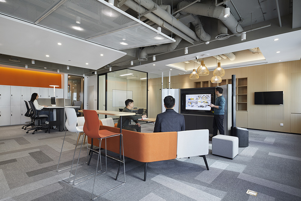 靈動(dòng)時(shí)尚的供電設(shè)備總部辦公室裝修設(shè)計(jì)案例(圖11) 靈動(dòng)時(shí)尚的供電設(shè)備總部辦公室裝修設(shè)計(jì)案例(圖11)