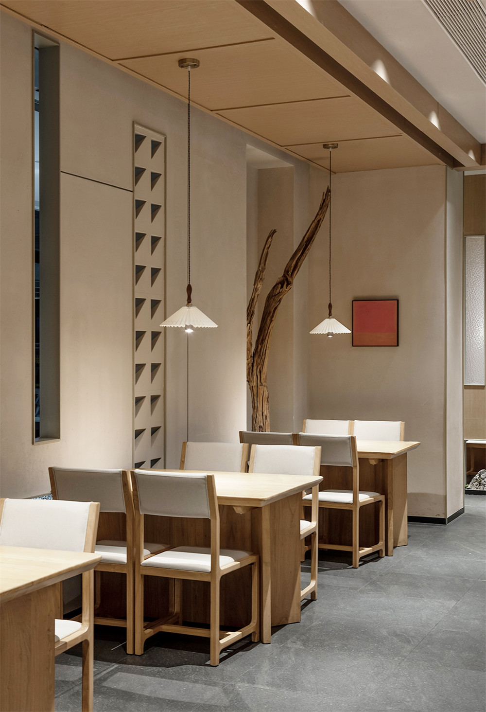 極簡禪意風媽媽菜餐廳裝修設計方案(圖7) 極簡禪意風媽媽菜餐廳裝修設計方案(圖7)