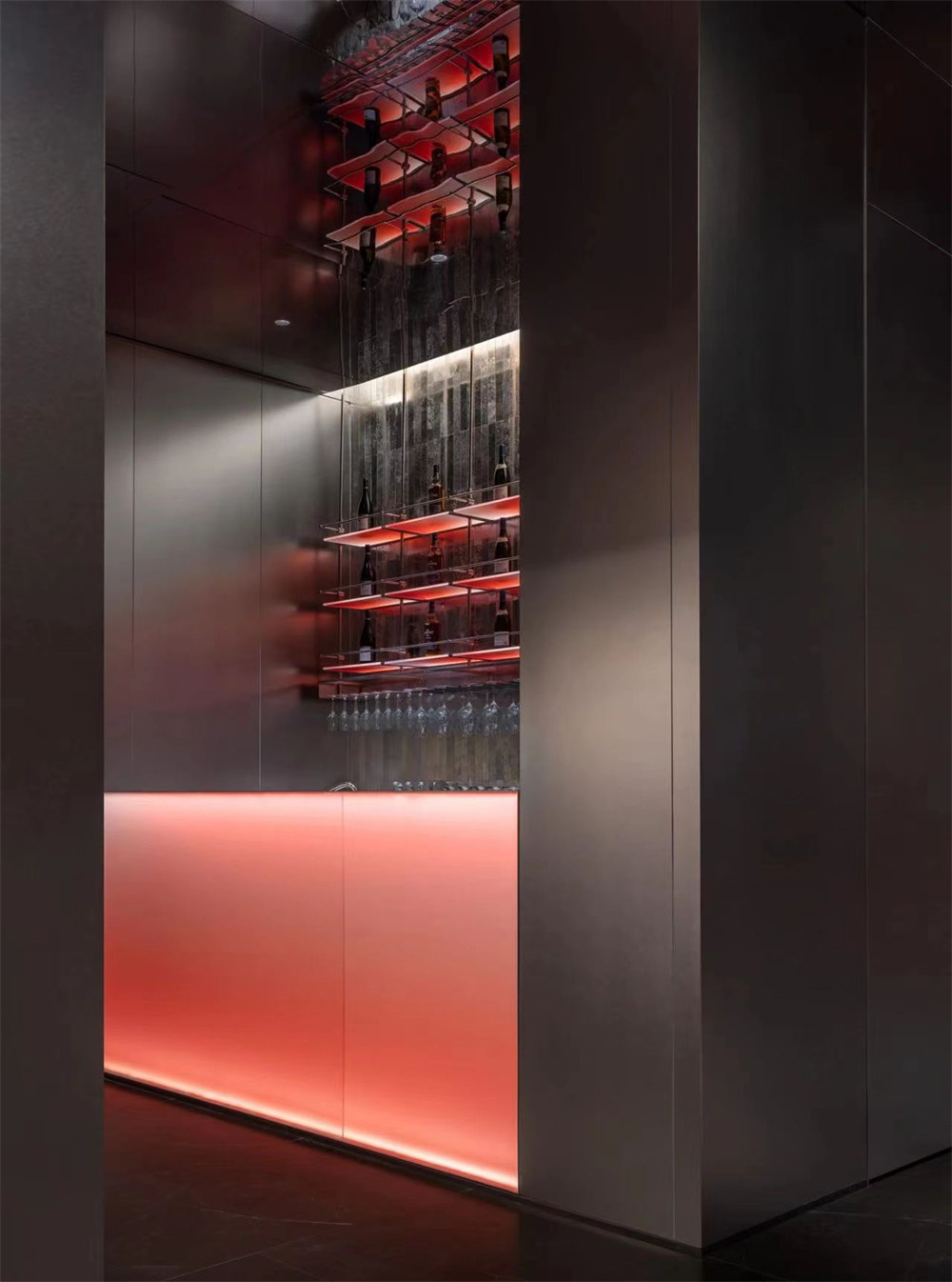 食川非川  特色新式川菜餐廳裝修設(shè)計(jì)案例(圖2)