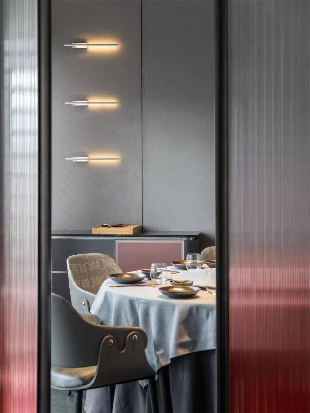 食川非川  特色新式川菜餐廳裝修設(shè)計(jì)案例(圖5)