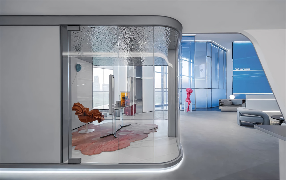 鄭州辦公室裝修推薦時(shí)尚網(wǎng)紅直播辦公設(shè)計(jì)案例(圖1) 鄭州辦公室裝修推薦時(shí)尚網(wǎng)紅直播辦公設(shè)計(jì)案例(圖1)