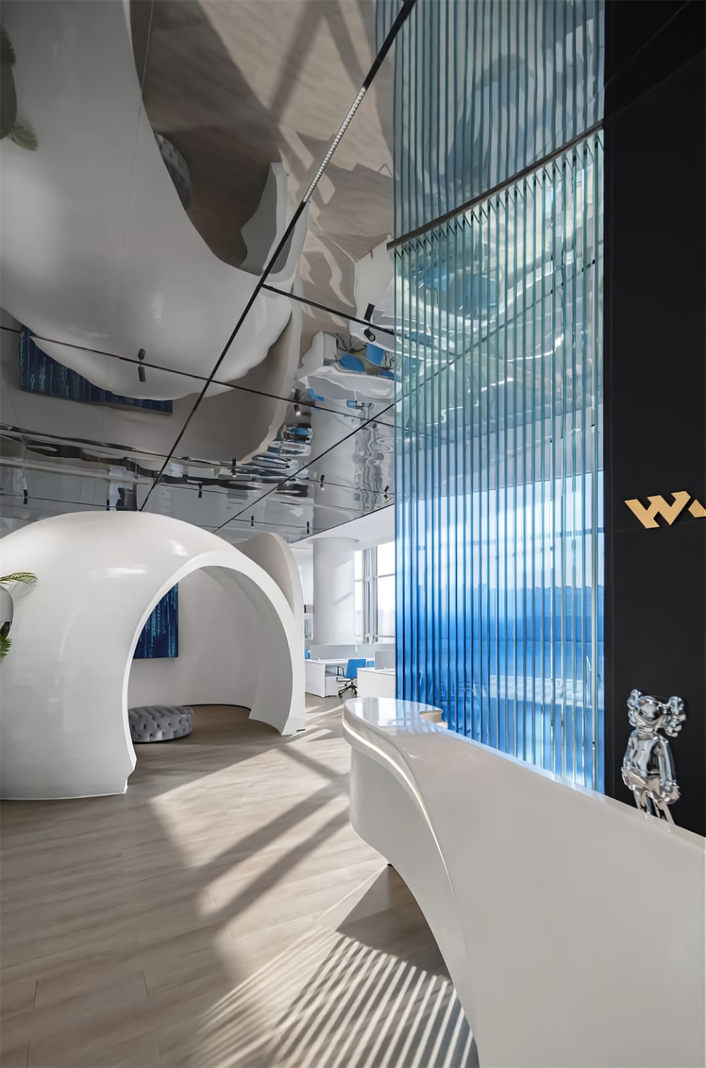 鄭州灰藍(lán)色系高端科技公司辦公室裝修設(shè)計(jì)方案(圖1) 鄭州灰藍(lán)色系高端科技公司辦公室裝修設(shè)計(jì)方案(圖1)