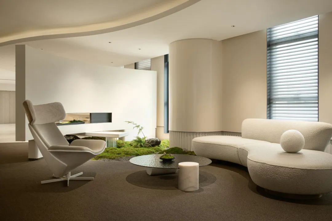 游園式就診體驗(yàn) 松山會(huì)員生命醫(yī)學(xué)中心裝修設(shè)計(jì)(圖3) 游園式就診體驗(yàn) 松山會(huì)員生命醫(yī)學(xué)中心裝修設(shè)計(jì)(圖3)