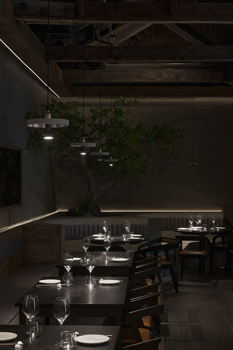 文物老宅改造成餐廳 和歌辭餐廳裝修設計(圖8) 文物老宅改造成餐廳 和歌辭餐廳裝修設計(圖8)