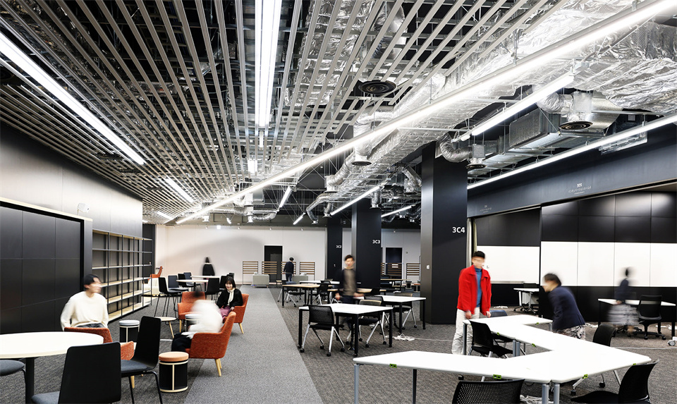 大型制作企業(yè)研發(fā)中心辦公樓裝修設(shè)計方案(圖8) 大型制作企業(yè)研發(fā)中心辦公樓裝修設(shè)計方案(圖8)