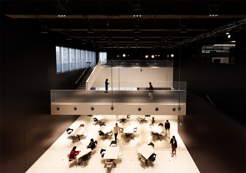 大型制作企業(yè)研發(fā)中心辦公樓裝修設(shè)計方案(圖10) 大型制作企業(yè)研發(fā)中心辦公樓裝修設(shè)計方案(圖10)