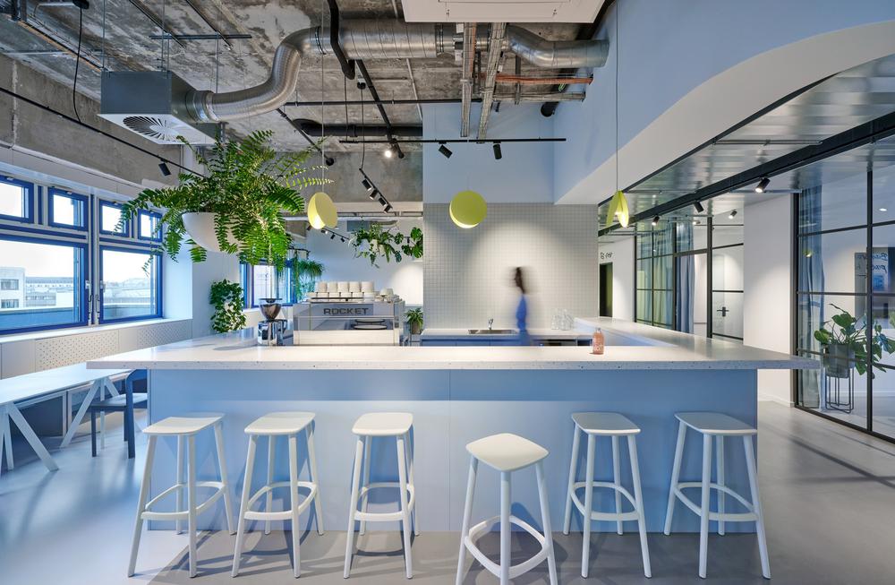 鄭州金博大推薦低預(yù)算工業(yè)風(fēng)辦公室裝修設(shè)計(jì)方案(圖1) 鄭州金博大推薦低預(yù)算工業(yè)風(fēng)辦公室裝修設(shè)計(jì)方案(圖1)