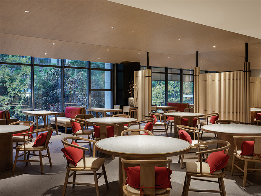 低造價效果佳 坐井百年江湖菜中餐廳裝修設(shè)計方案(圖4) 低造價效果佳 坐井百年江湖菜中餐廳裝修設(shè)計方案(圖4)