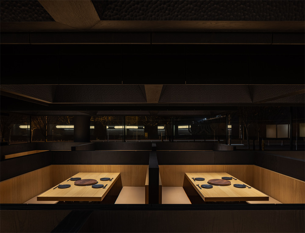 鄭州金博大分享日式炭烤牛肉烤肉店裝修設(shè)計圖(圖6) 鄭州金博大分享日式炭烤牛肉烤肉店裝修設(shè)計圖(圖6)