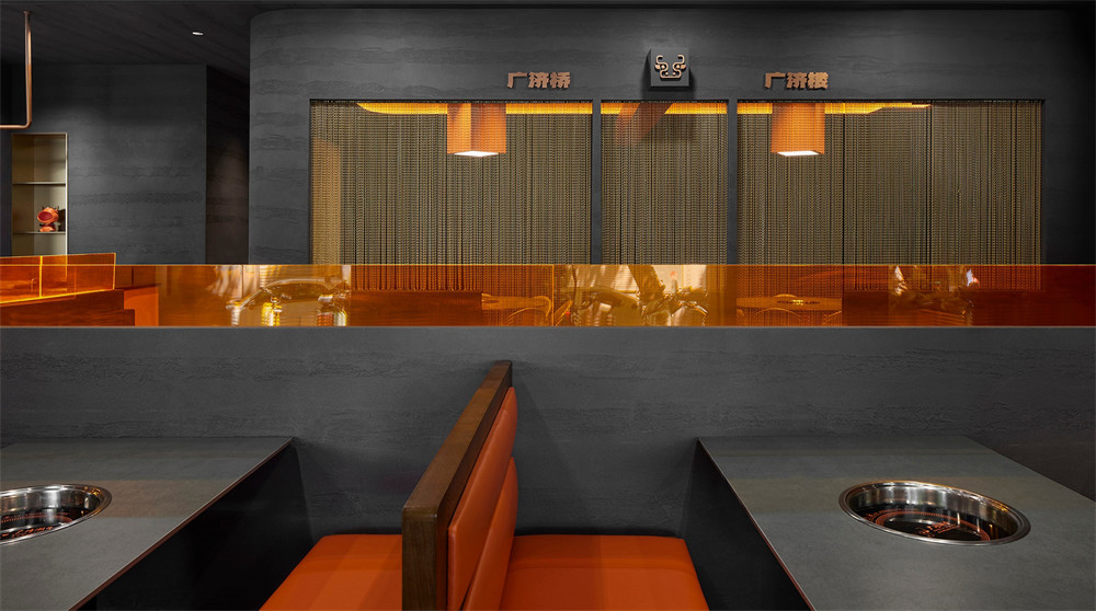 鄭州金博大推薦廣濟(jì)潮牛地道潮汕火鍋店裝修設(shè)計(jì)(圖8) 鄭州金博大推薦廣濟(jì)潮牛地道潮汕火鍋店裝修設(shè)計(jì)(圖8)