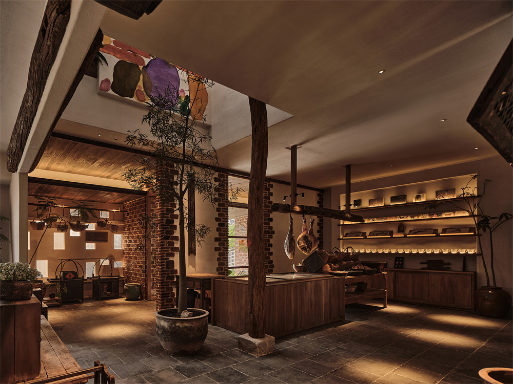 鄭州金博大分享花跡·山野地道農(nóng)家菜餐廳裝修設(shè)計(jì)(圖2) 鄭州金博大分享花跡·山野地道農(nóng)家菜餐廳裝修設(shè)計(jì)(圖2)