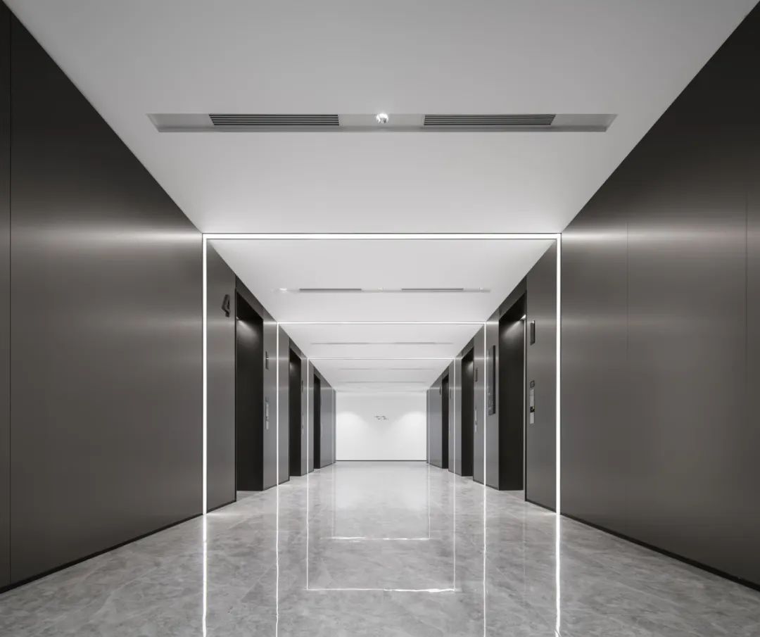 南沙匯通中心甲級寫字樓大廳公共區(qū)域裝修設(shè)計(圖8)