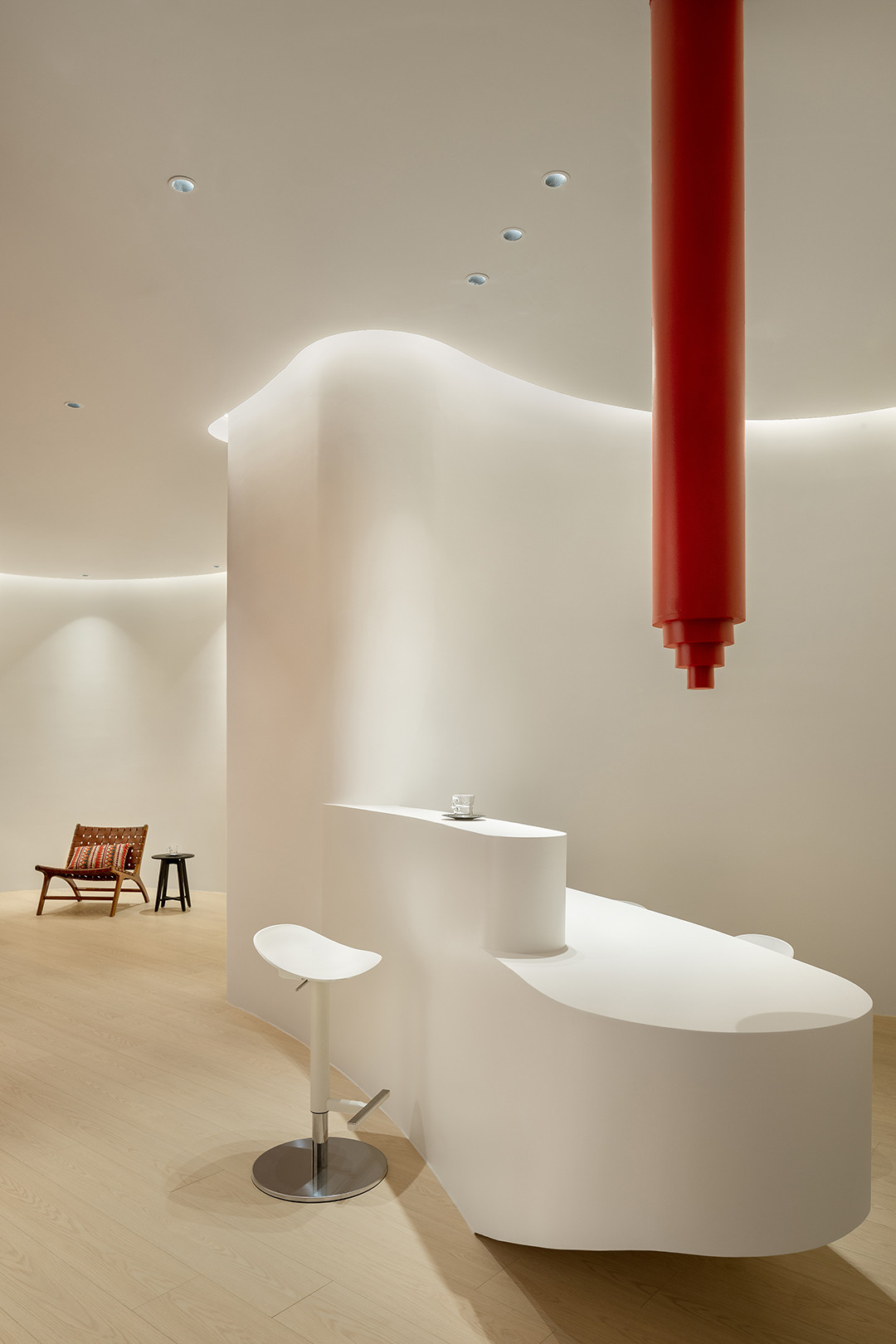 鄭州金博大推薦本杰明藝術(shù)涂料展廳裝修設(shè)計(jì)(圖3) 鄭州金博大推薦本杰明藝術(shù)涂料展廳裝修設(shè)計(jì)(圖3)