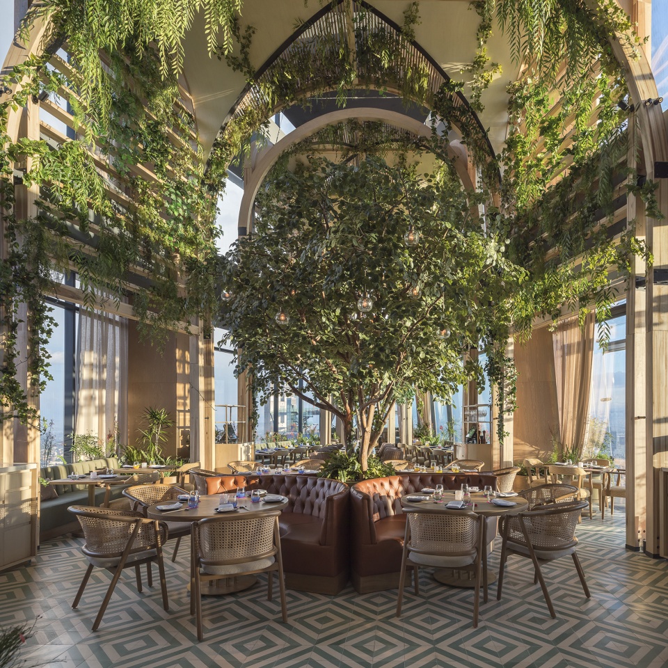 室內(nèi)庭院式LING LING特色餐廳裝修設計方案(圖7) 室內(nèi)庭院式LING LING特色餐廳裝修設計方案(圖7)