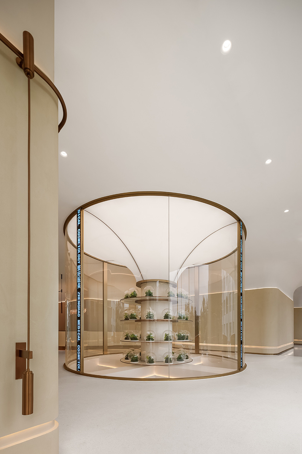 鄭州金博大推薦極簡輕奢風整好醫(yī)療美容醫(yī)院裝修設計(圖4) 鄭州金博大推薦極簡輕奢風整好醫(yī)療美容醫(yī)院裝修設計(圖4)