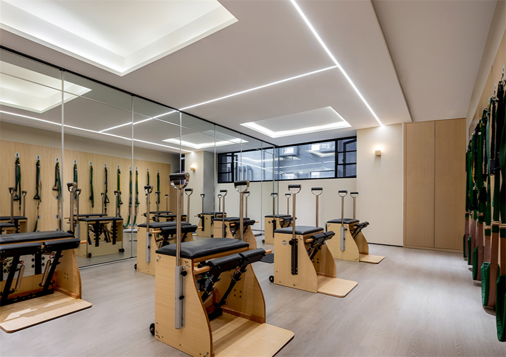 鄭州金博大分享400平知行普拉提運動空間裝修設(shè)計(圖10) 鄭州金博大分享400平知行普拉提運動空間裝修設(shè)計(圖10)