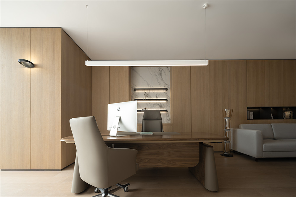 3000平潮洋服飾科技公司辦公室裝修設(shè)計方案(圖11) 3000平潮洋服飾科技公司辦公室裝修設(shè)計方案(圖11)