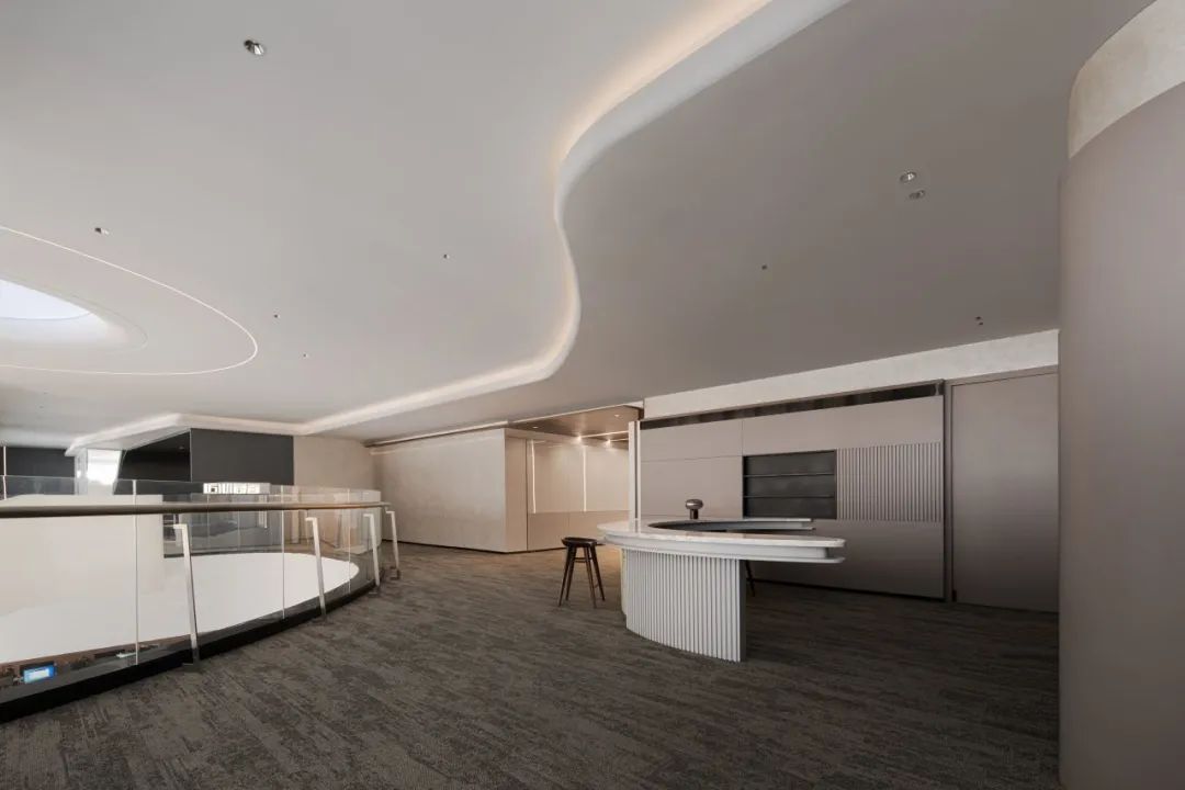 甲級寫字樓匠心商管高端企業(yè)辦公室裝修設(shè)計(jì)(圖10) 甲級寫字樓匠心商管高端企業(yè)辦公室裝修設(shè)計(jì)(圖10)